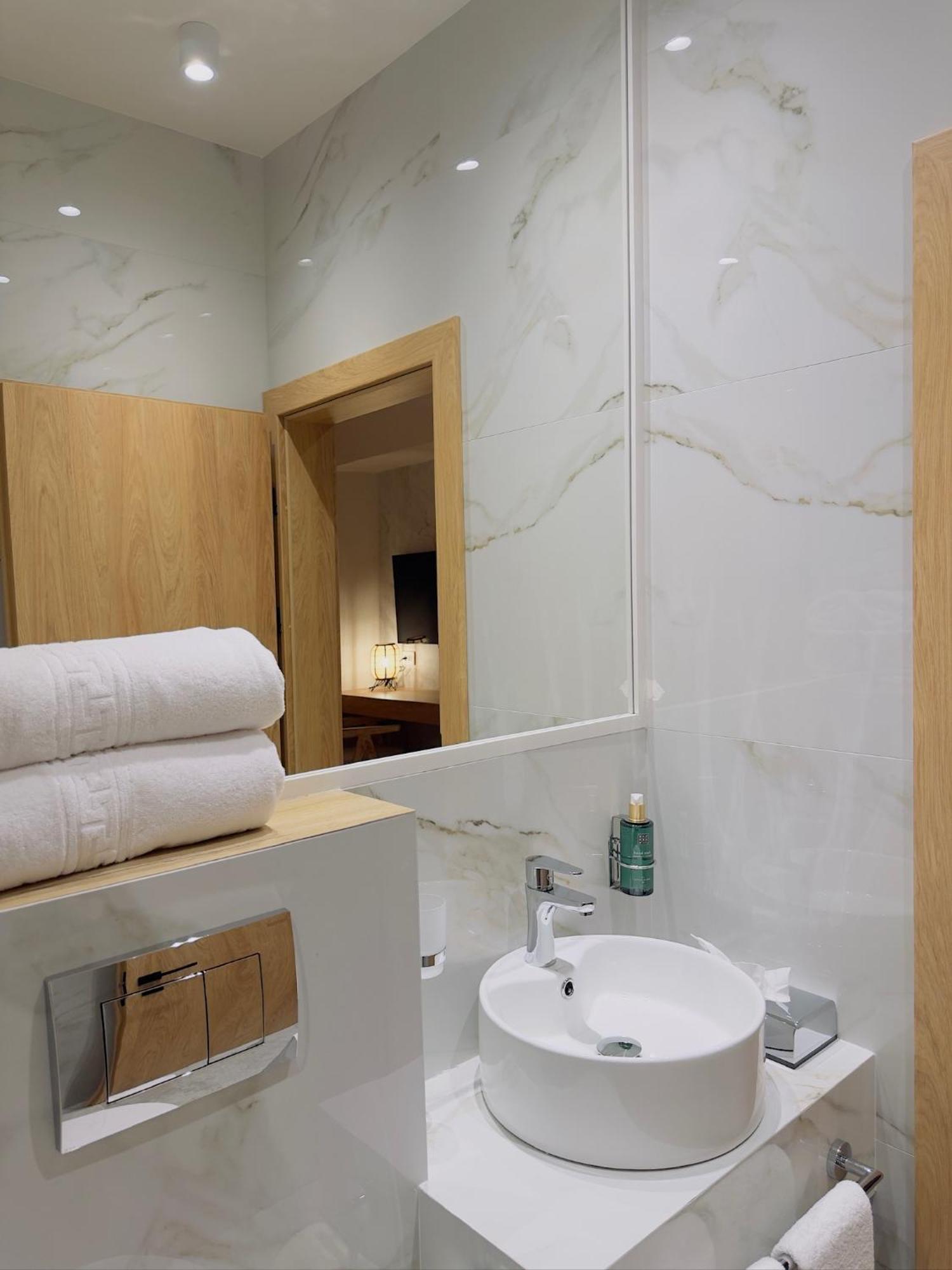 Serenity 4*